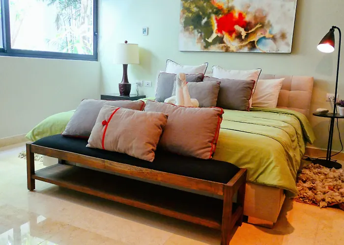 Apartamento Luxurious & In Playa Steps From The Playa del Carmen