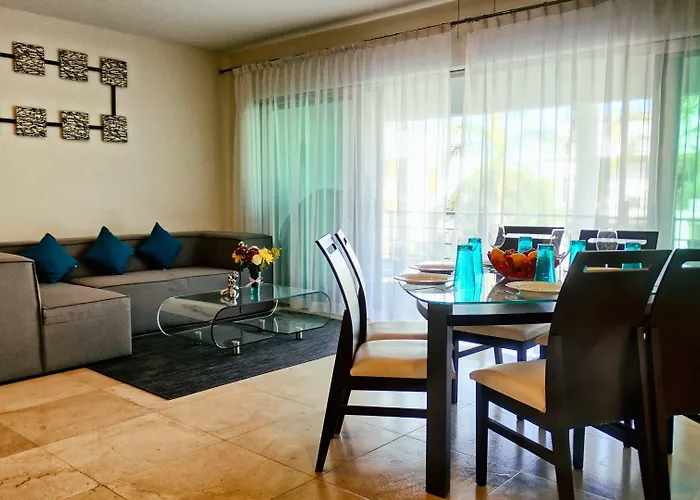 Apartamento Luxurious & In Playa Steps From The Playa del Carmen