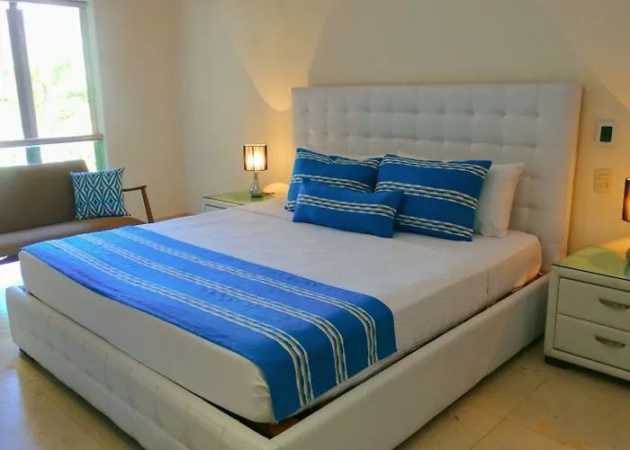 Apartamento Luxurious & In Playa Steps From The *