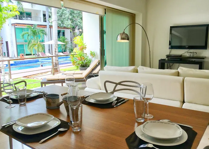 Luxurious & In Playa Steps From The Playa del Carmen