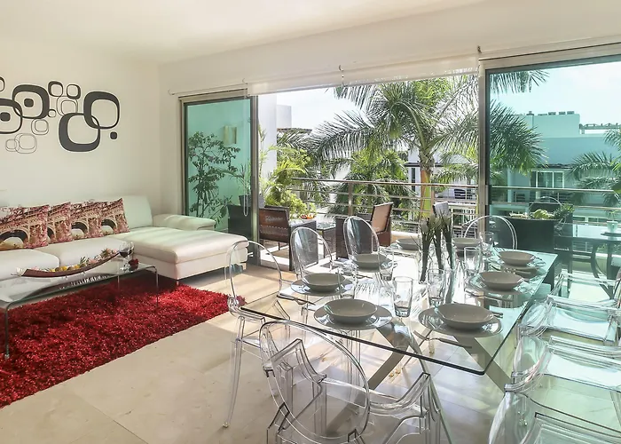 Luxurious & In Playa Steps From The Apartamento Playa del Carmen