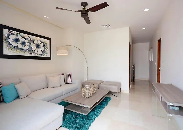 Luxurious & In Playa Steps From The Apartamento Playa del Carmen