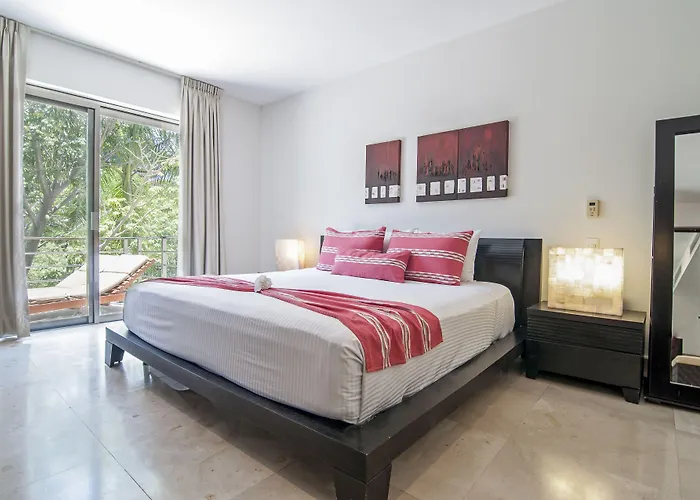 Luxurious & In Playa Steps From The Apartamento *