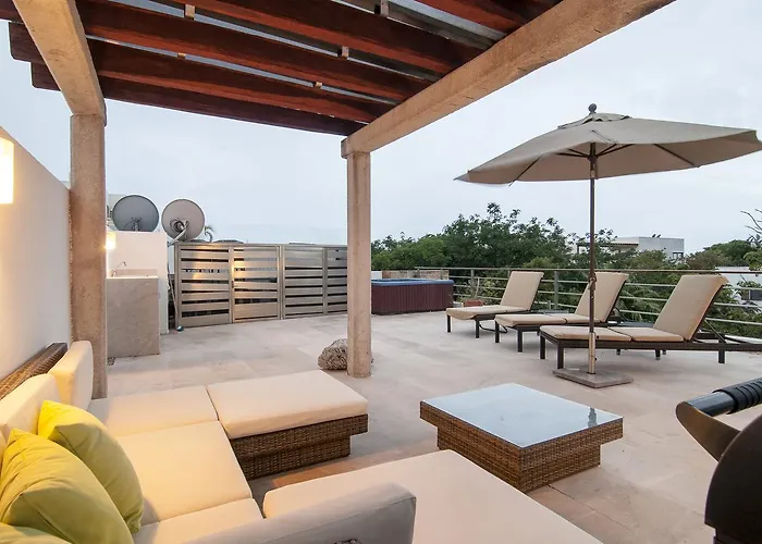 Luxurious & In Playa Steps From The Apartamento